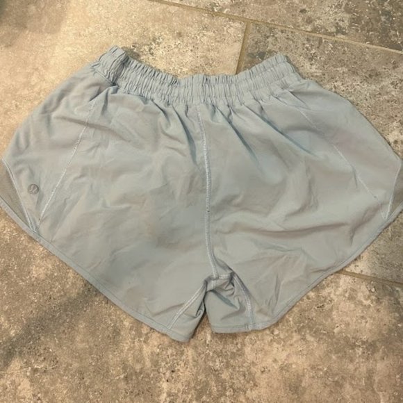 Light Blue Lululemon Hotty Hot Shorts 4 inch - Picture 3 of 3